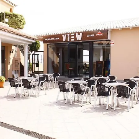 Appartamento Bright Apt, Terrace,heated Pool.